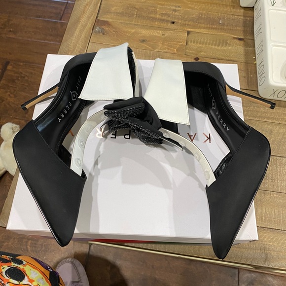 COPY - Katy Perry shoes - Picture 3 of 7